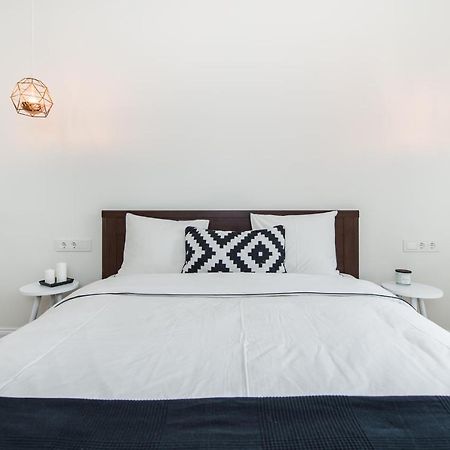 Stylish Apartment In The Heart Of Kaunas Old Town Екстер'єр фото