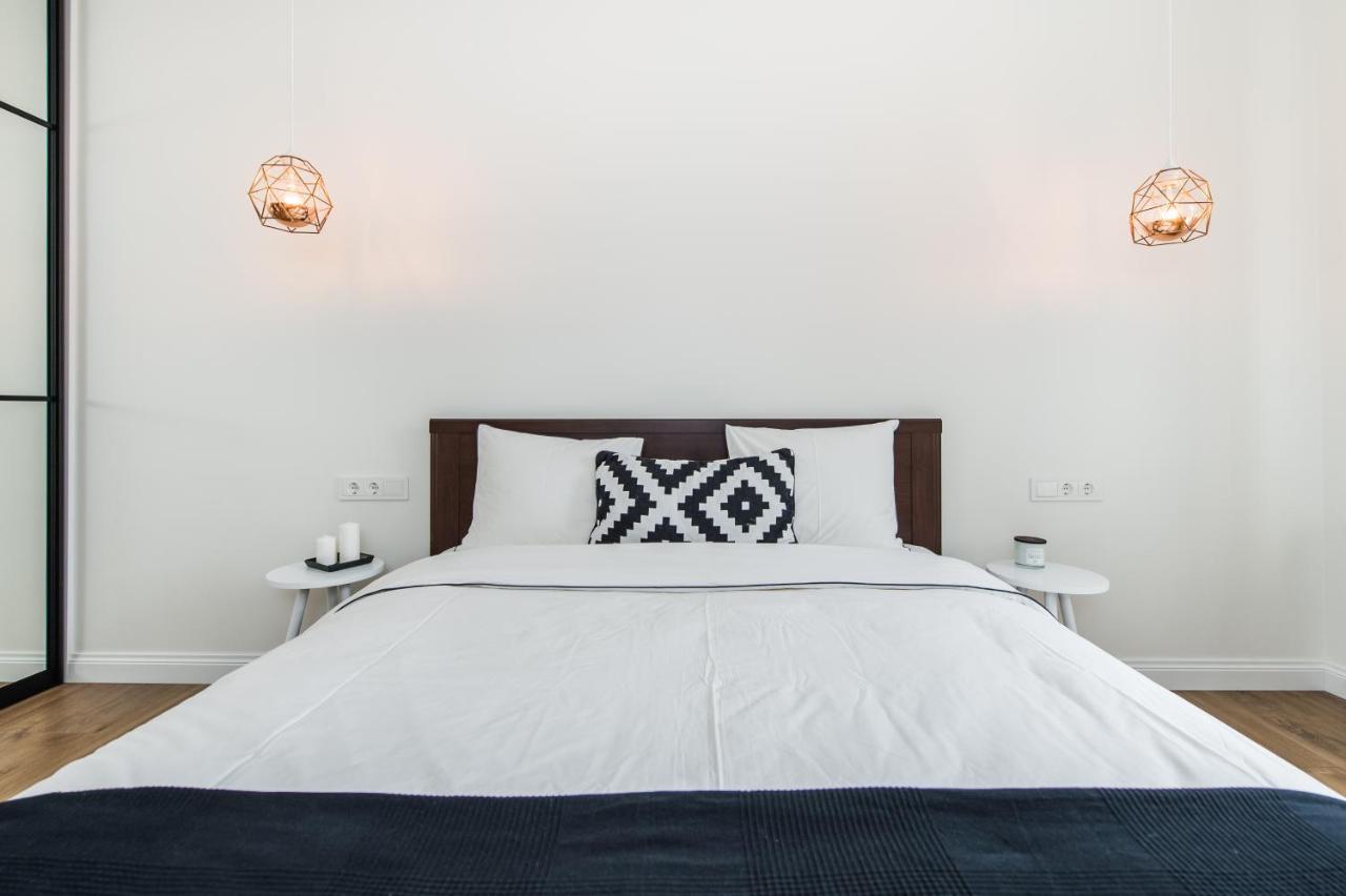 Stylish Apartment In The Heart Of Kaunas Old Town Екстер'єр фото