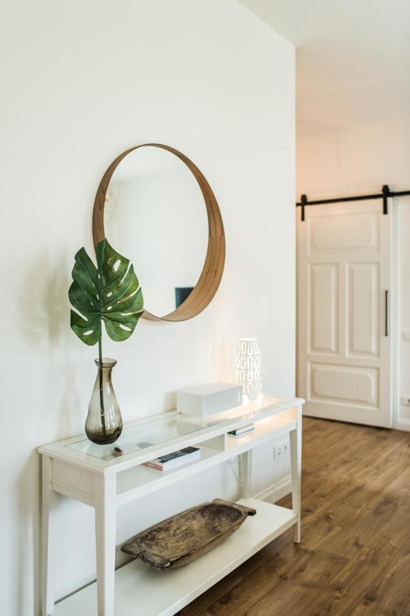 Stylish Apartment In The Heart Of Kaunas Old Town Екстер'єр фото