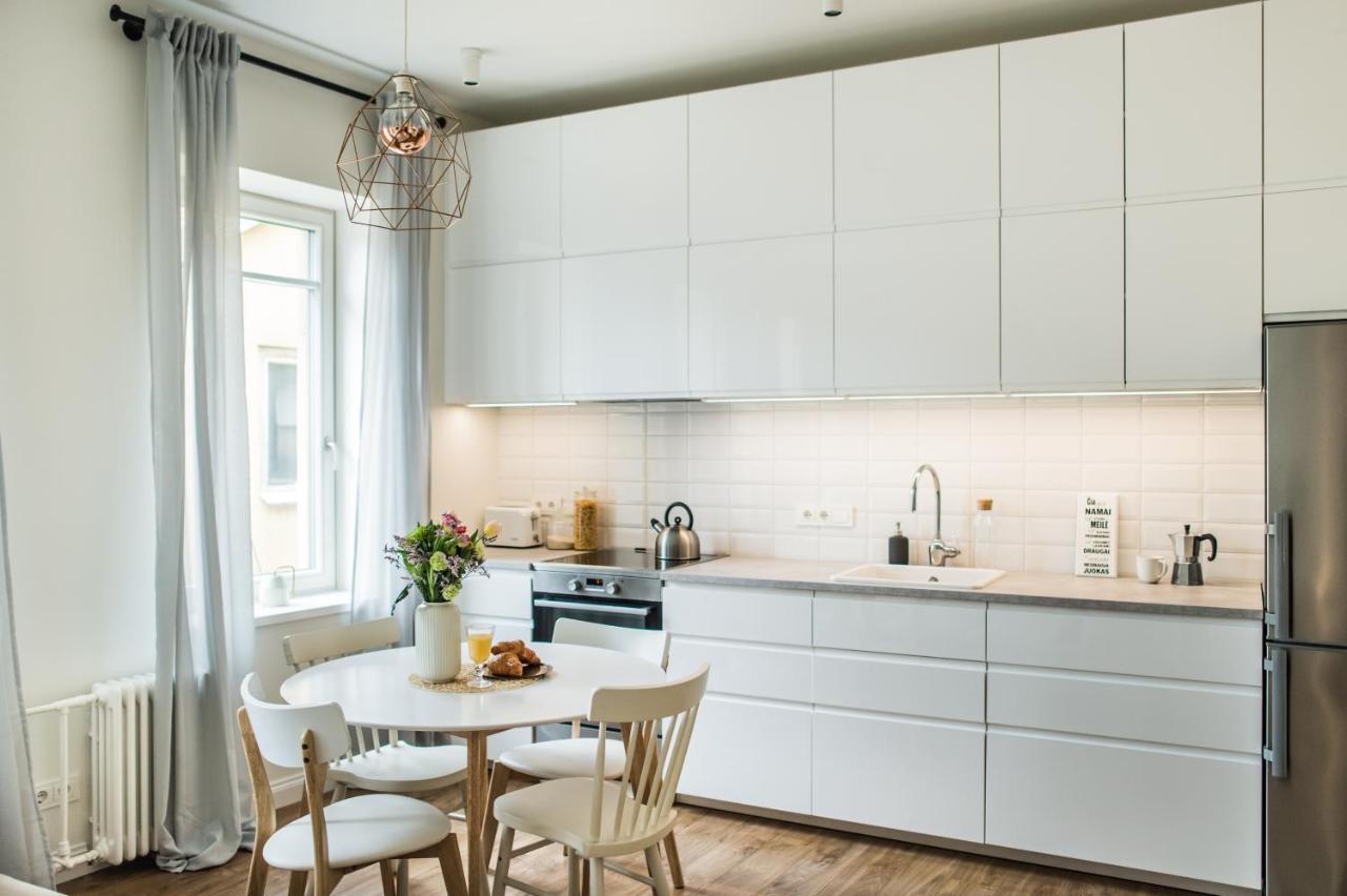 Stylish Apartment In The Heart Of Kaunas Old Town Екстер'єр фото