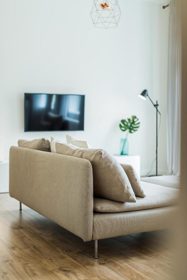 Stylish Apartment In The Heart Of Kaunas Old Town Екстер'єр фото